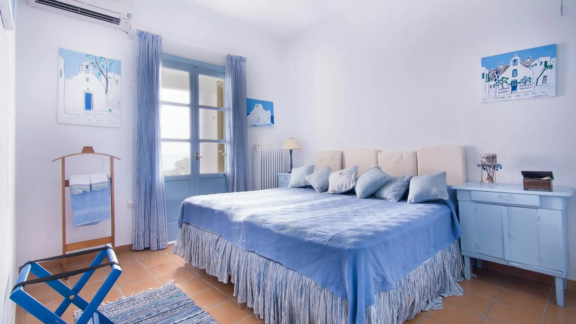 Medluxe Villas Houlakia Mykonos Island Greece