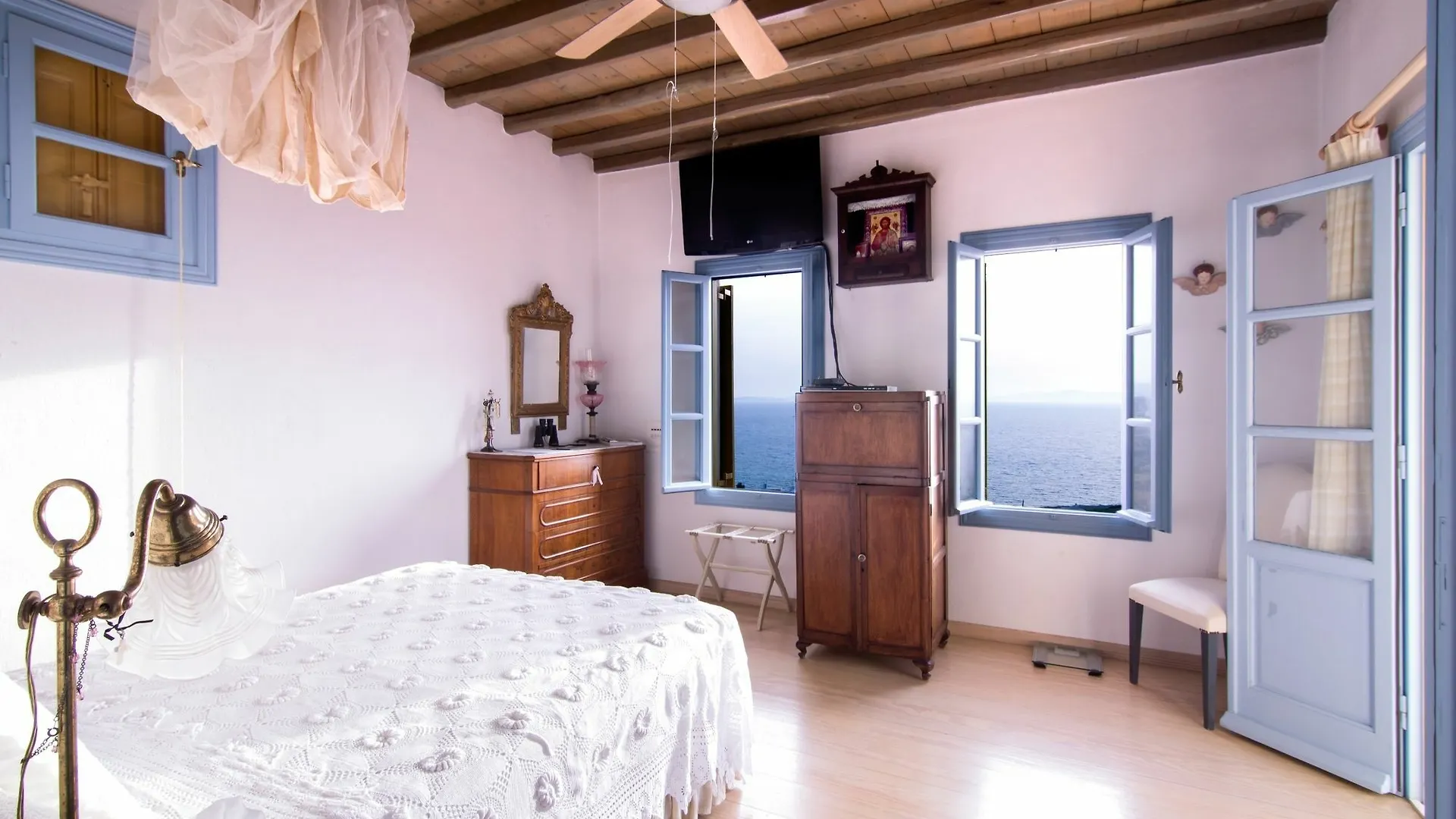Medluxe Villas Houlakia Mykonos Island  Fanari (Mykonos)
