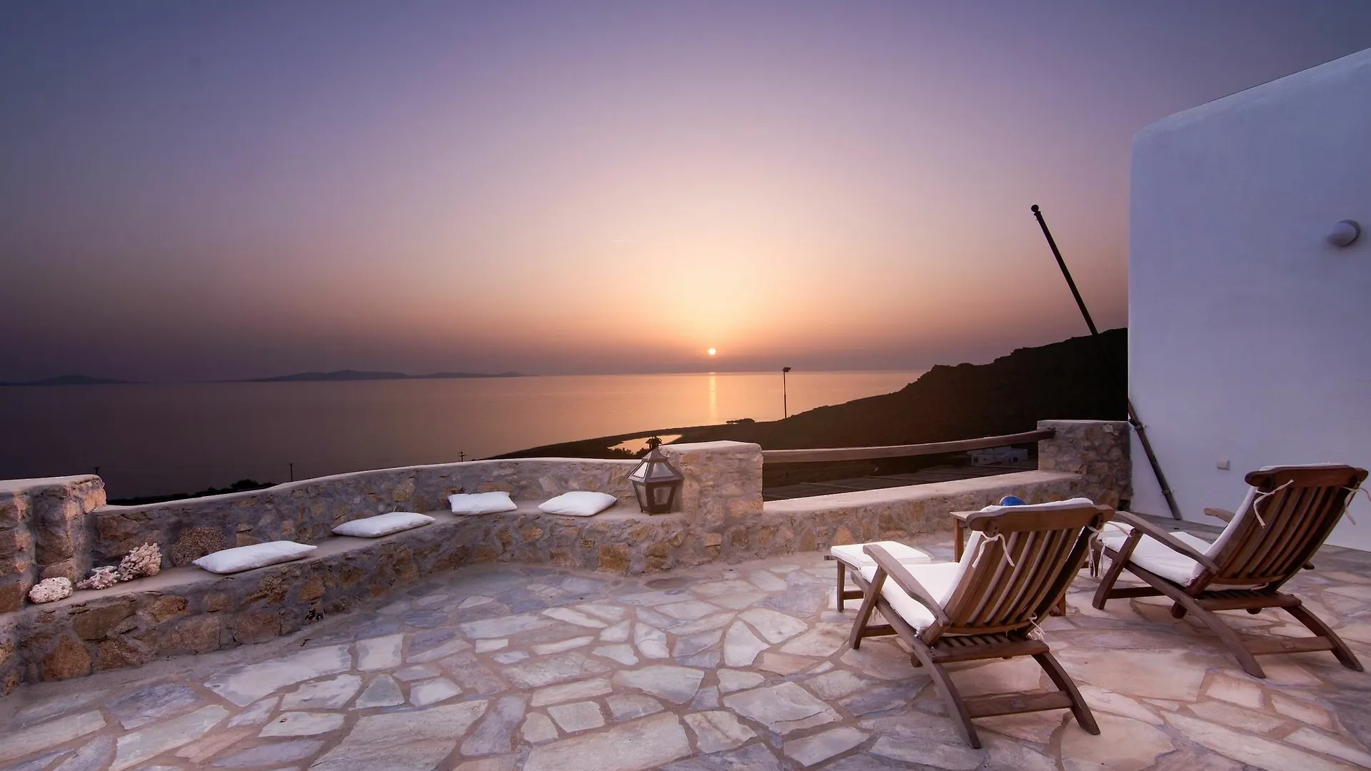 Medluxe Villas Houlakia Mykonos Island